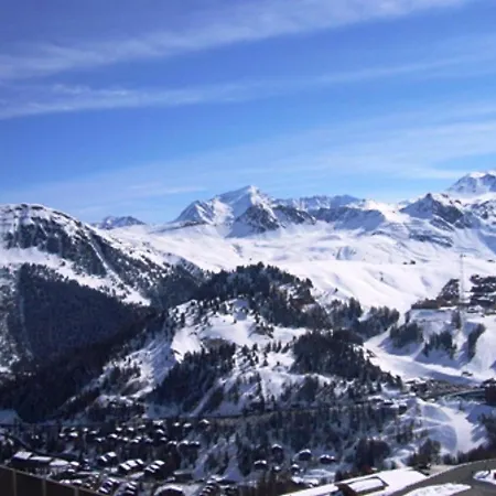 Apartment Cosy Aux Pieds Des Pistes Avec Vue Mont Blanc - Fr-1-181-2607 *